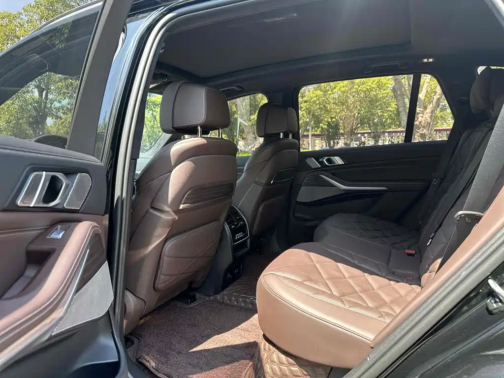BMW X5 — миниатюра 6