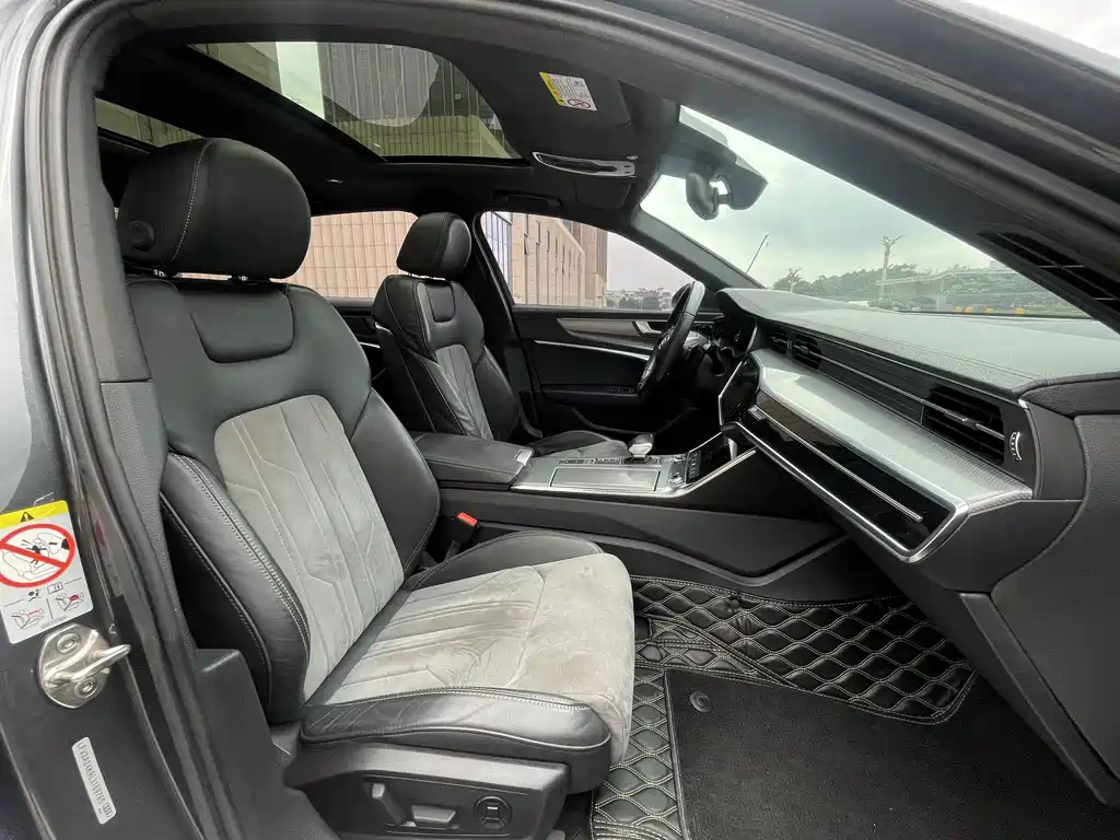 Audi A6L — миниатюра 10