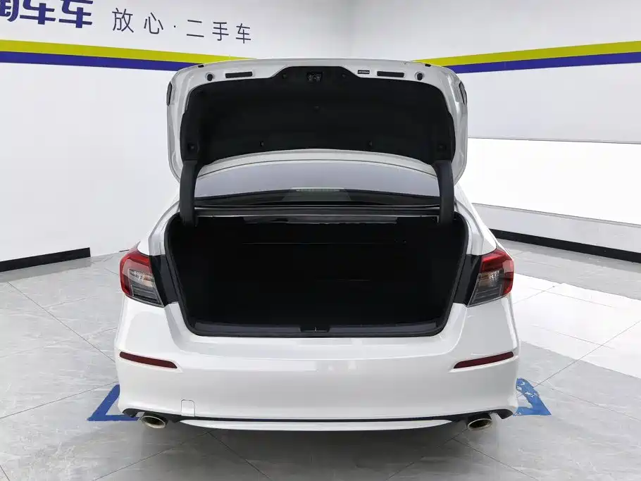 Honda Civic — миниатюра 4
