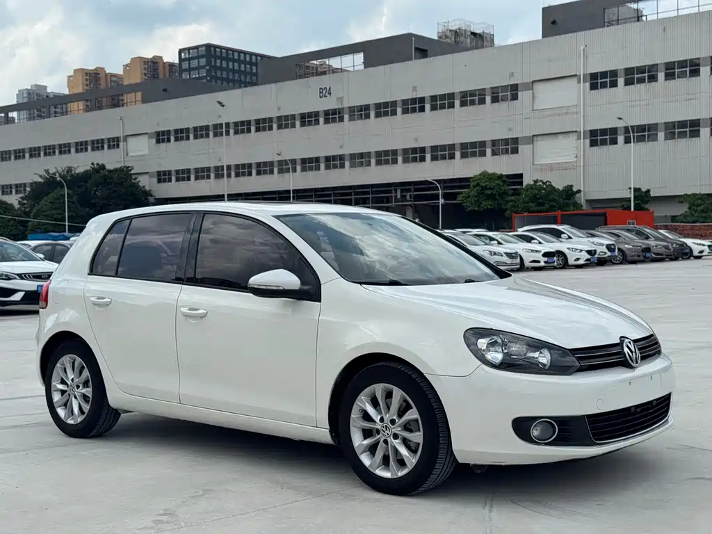 Volkswagen Golf — миниатюра 3