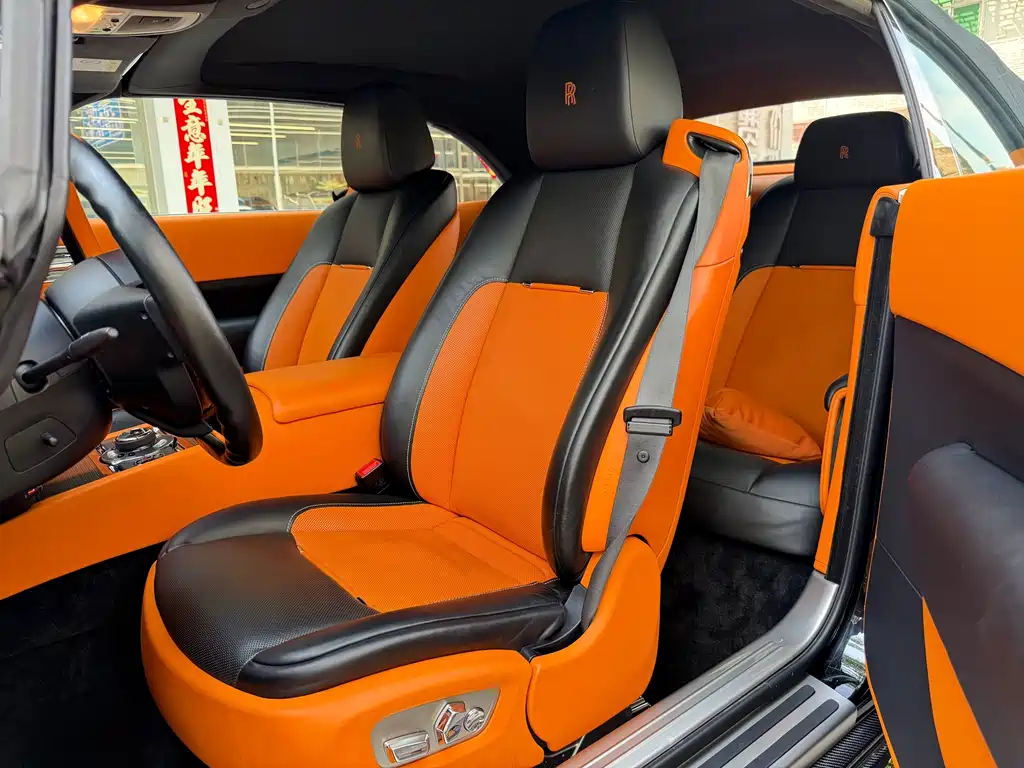 Rolls-Royce Dawn — миниатюра 5
