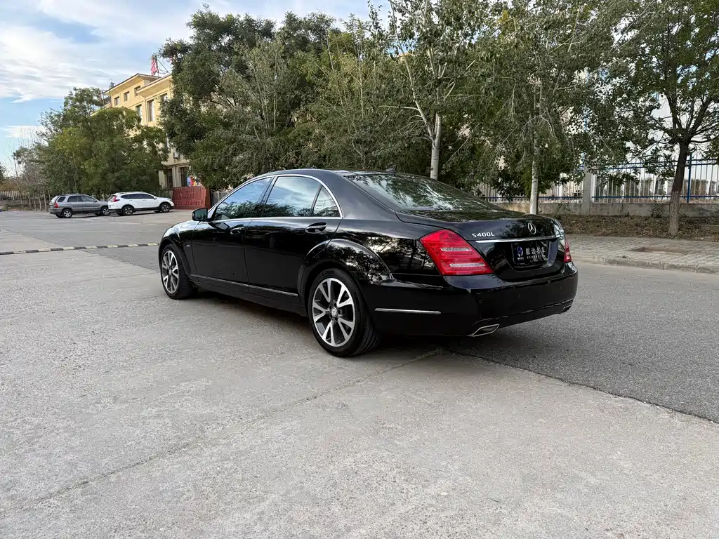 Mercedes-Benz S-Class — миниатюра 9