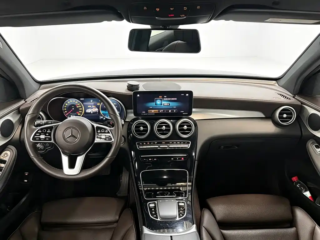 Mercedes-Benz GLC — миниатюра 8