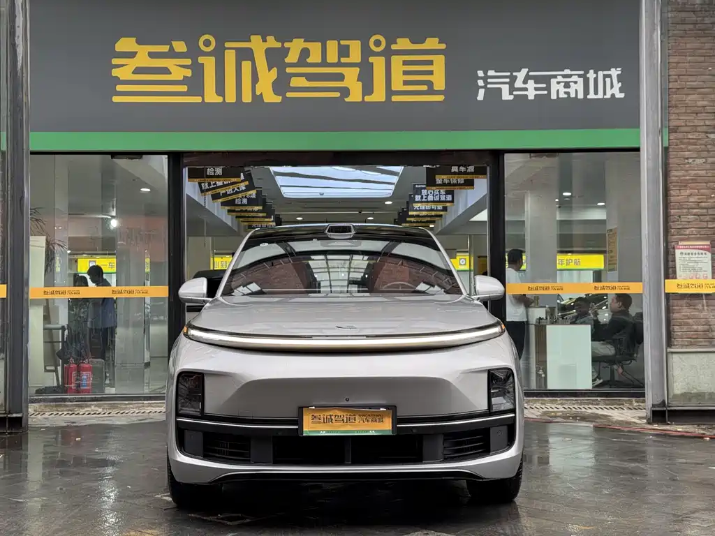 Li Auto Li L8 — миниатюра 2
