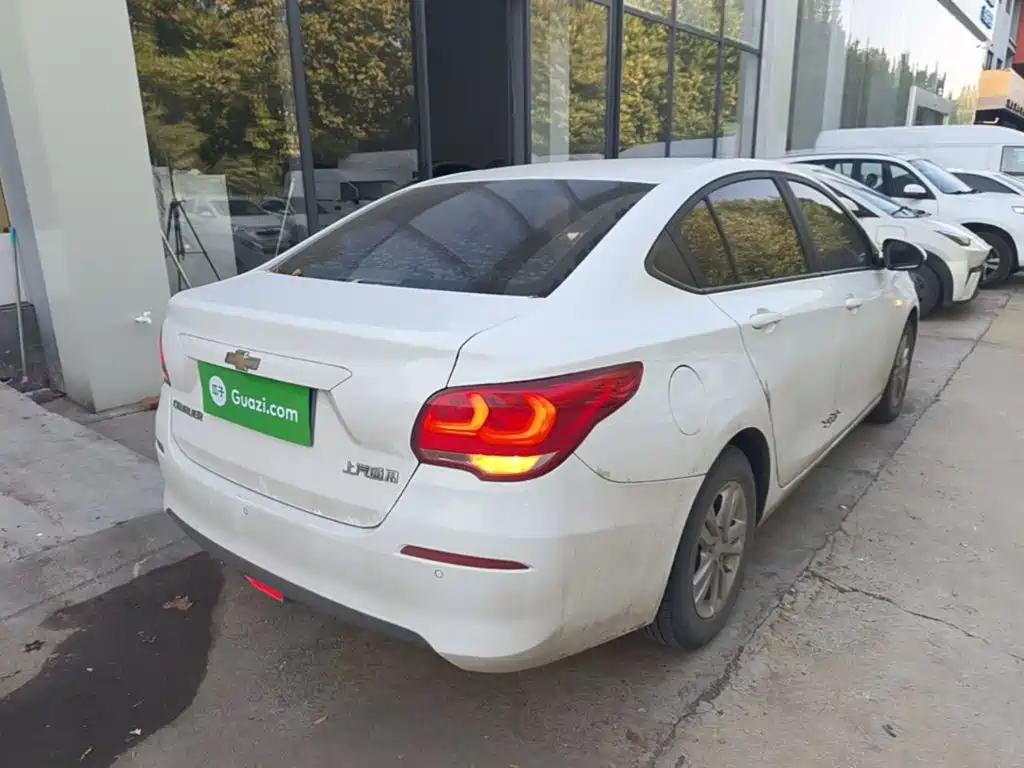 Chevrolet Cavalier — миниатюра 7