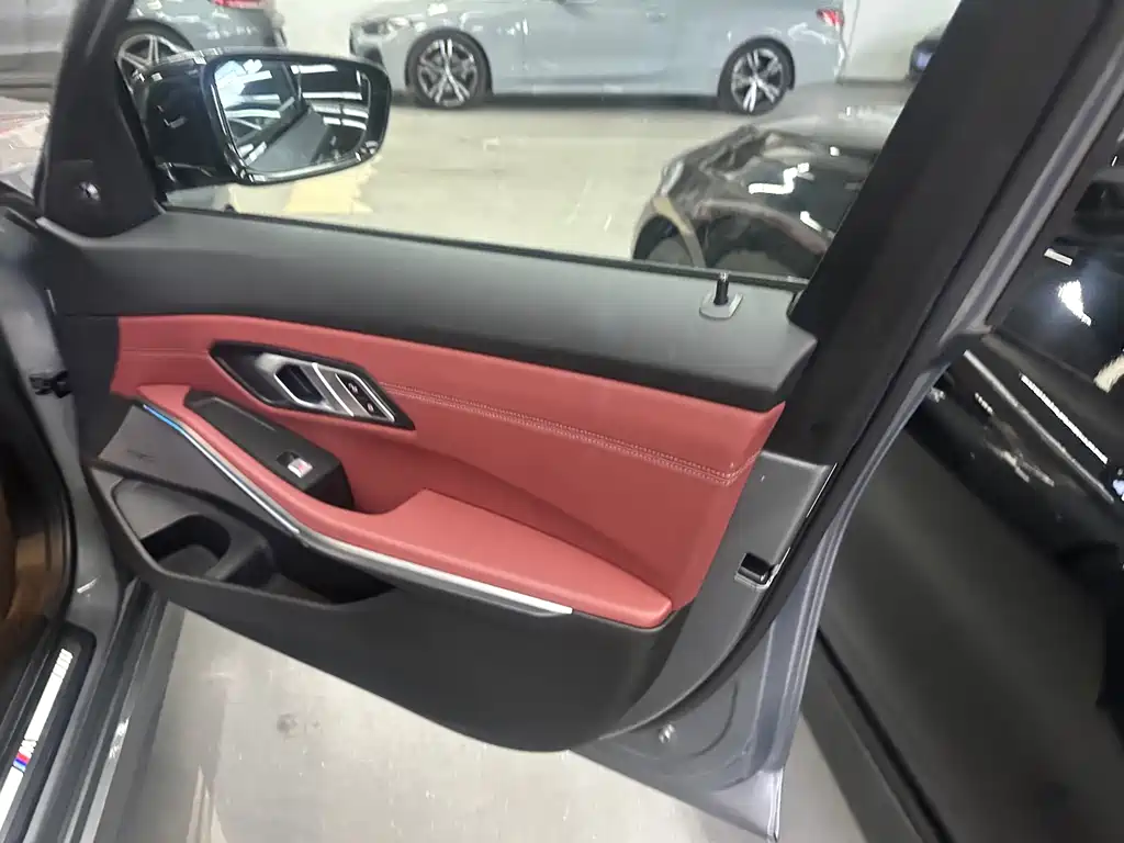 BMW 3 Series — миниатюра 12
