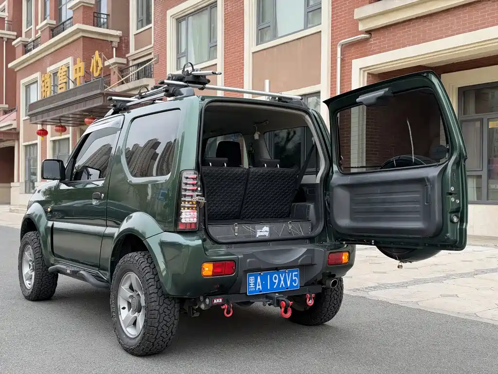 Suzuki Jimny — миниатюра 17