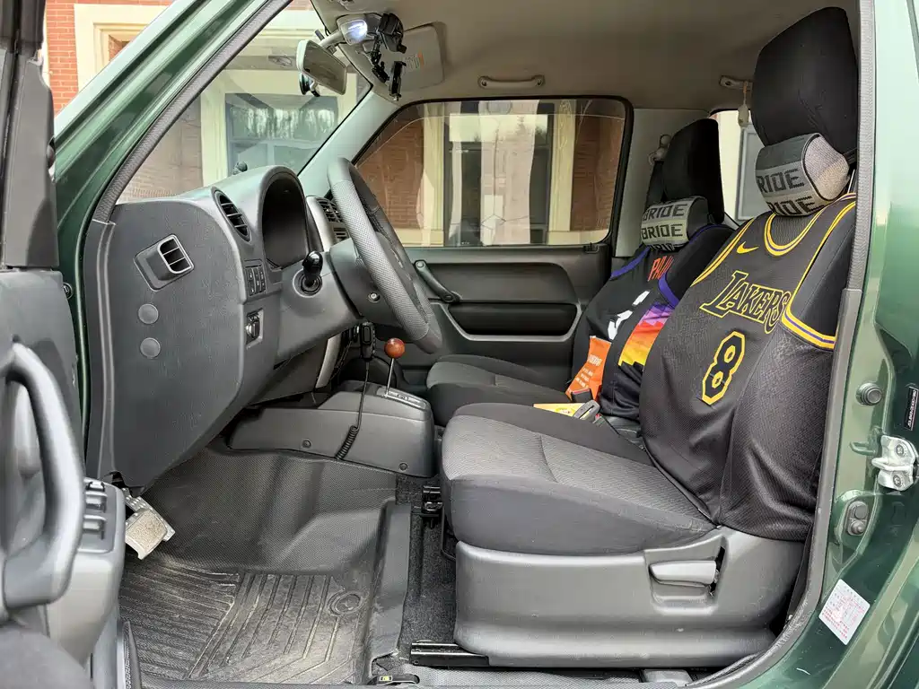 Suzuki Jimny — миниатюра 20