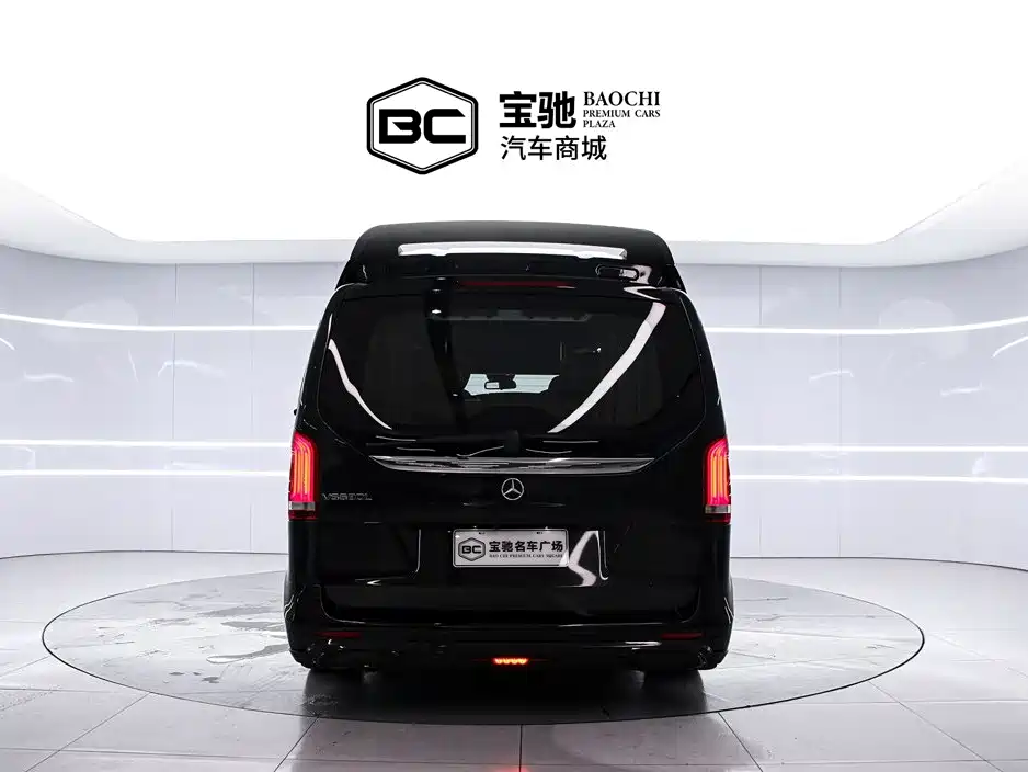Mercedes-Benz V-Class (Import) — миниатюра 4