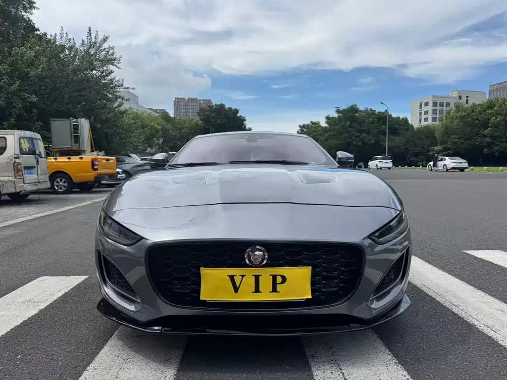 Jaguar F-TYPE — миниатюра 2