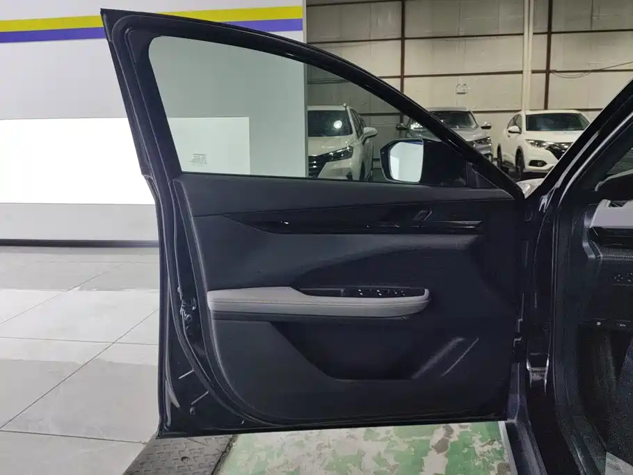 Changan UNI-V — миниатюра 7