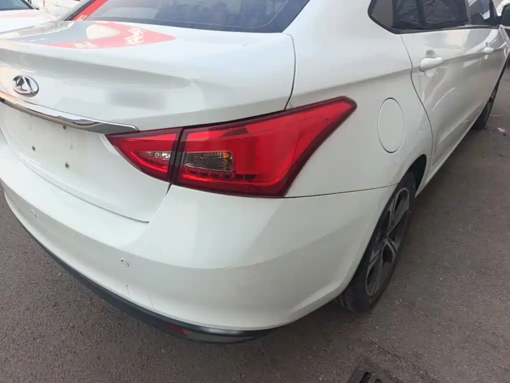Chery Arrizo 5 — миниатюра 8
