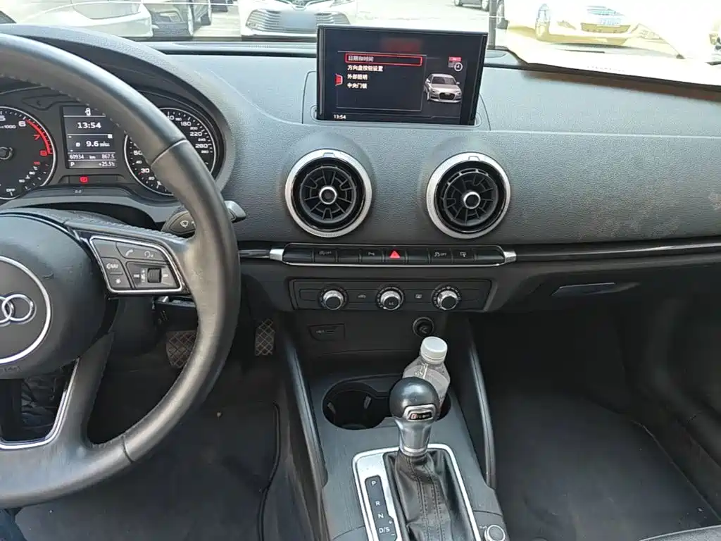 Audi A3 — миниатюра 10