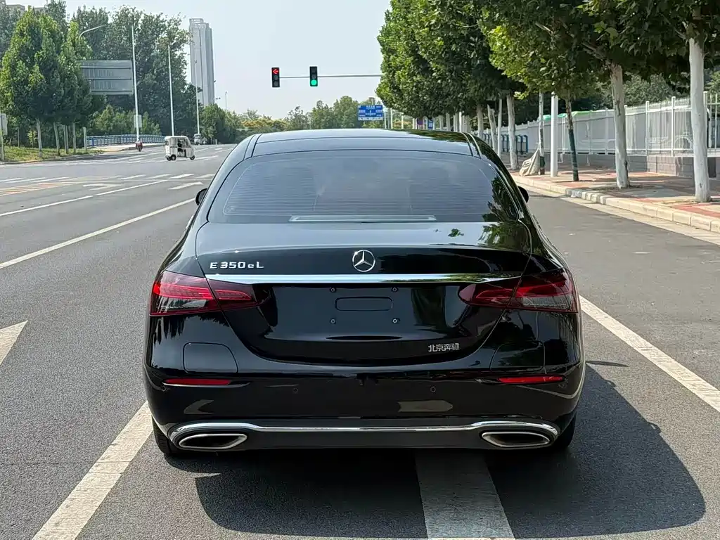 Mercedes-Benz E-Class New Energy — миниатюра 17
