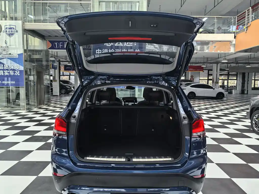 BMW X1 2021 sDrive25Li Lead