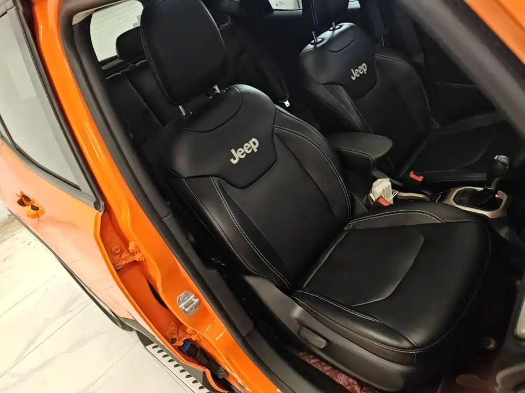 Jeep Renegade — миниатюра 25