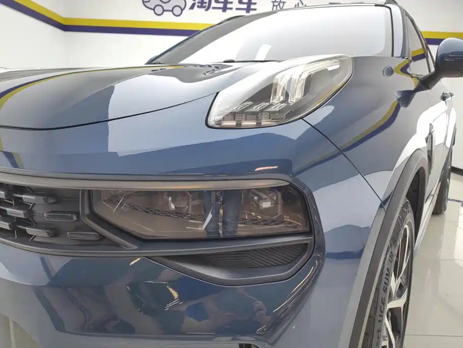 Lynk & Co 01 EM-P — миниатюра 5