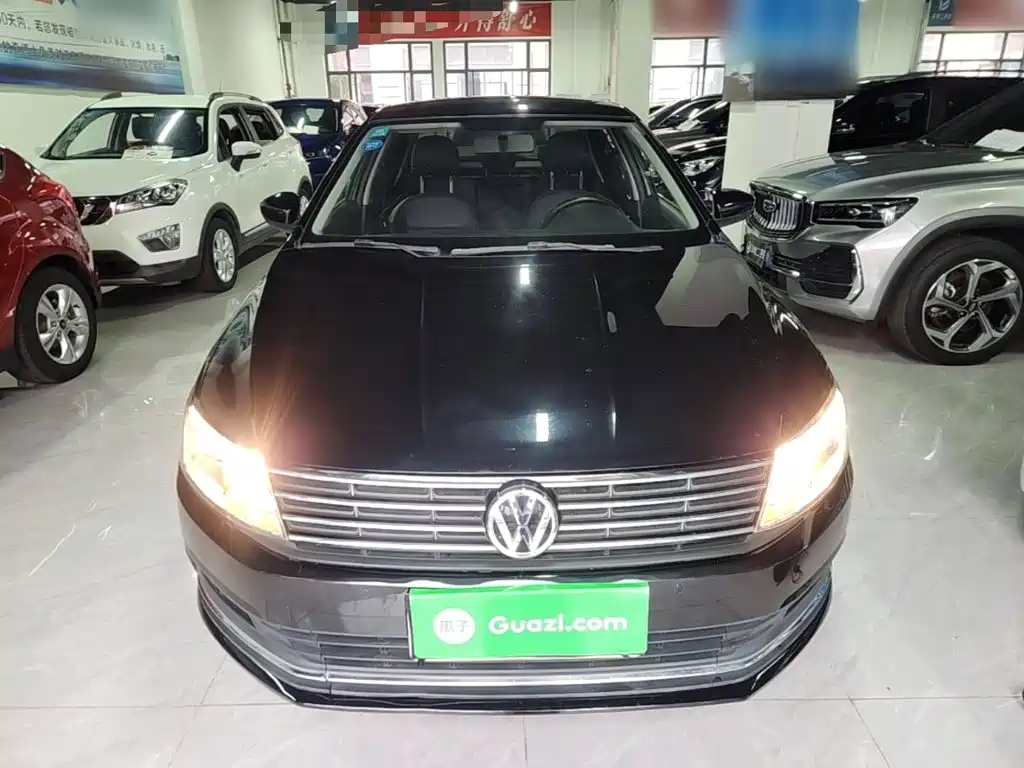 Volkswagen Lavida — миниатюра 3