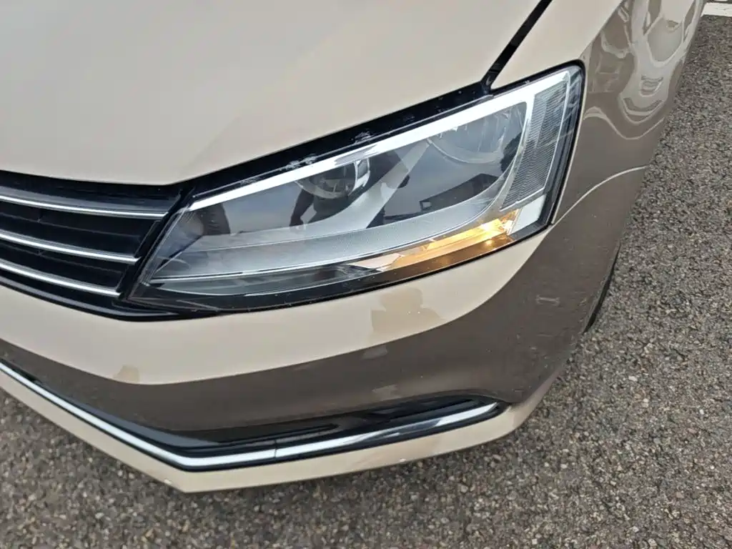 Volkswagen Sagitar — миниатюра 24