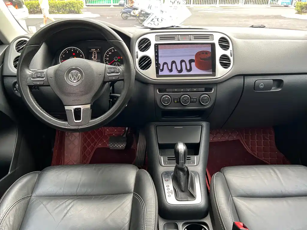 Volkswagen Tiguan — миниатюра 11