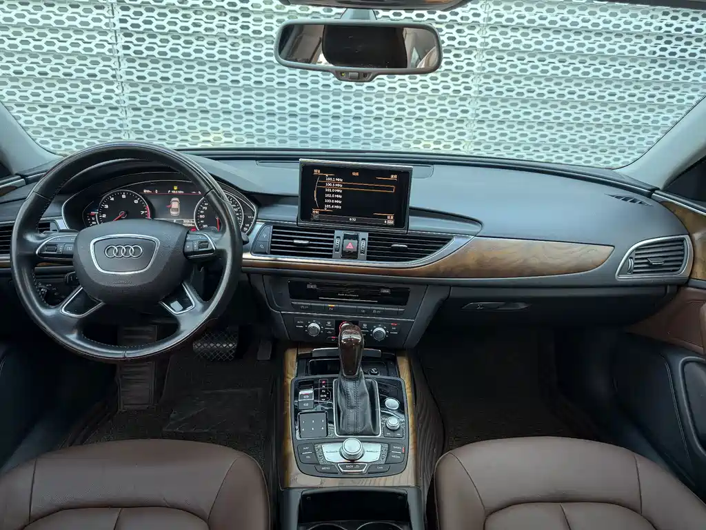 Audi A6L — миниатюра 6