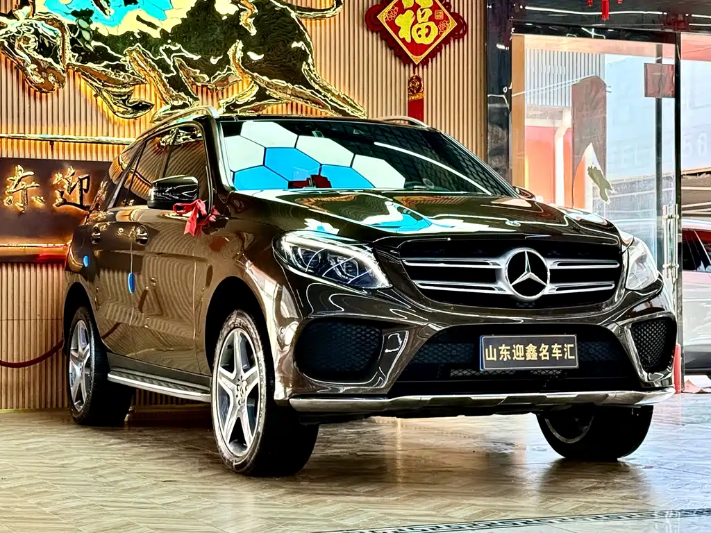 Mercedes-Benz GLE (Import) — миниатюра 4