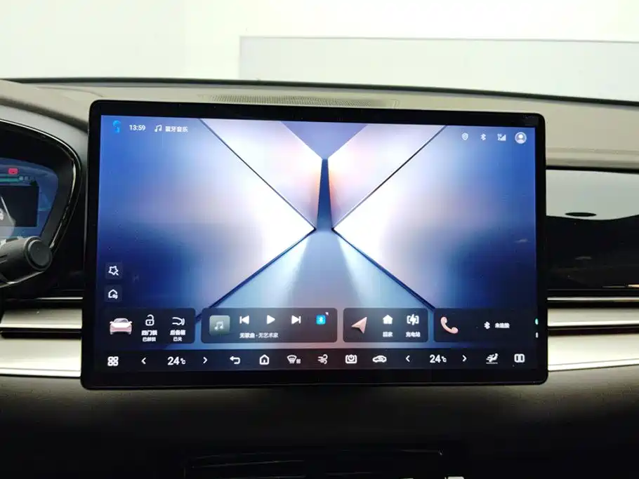 BYD Han — миниатюра 13