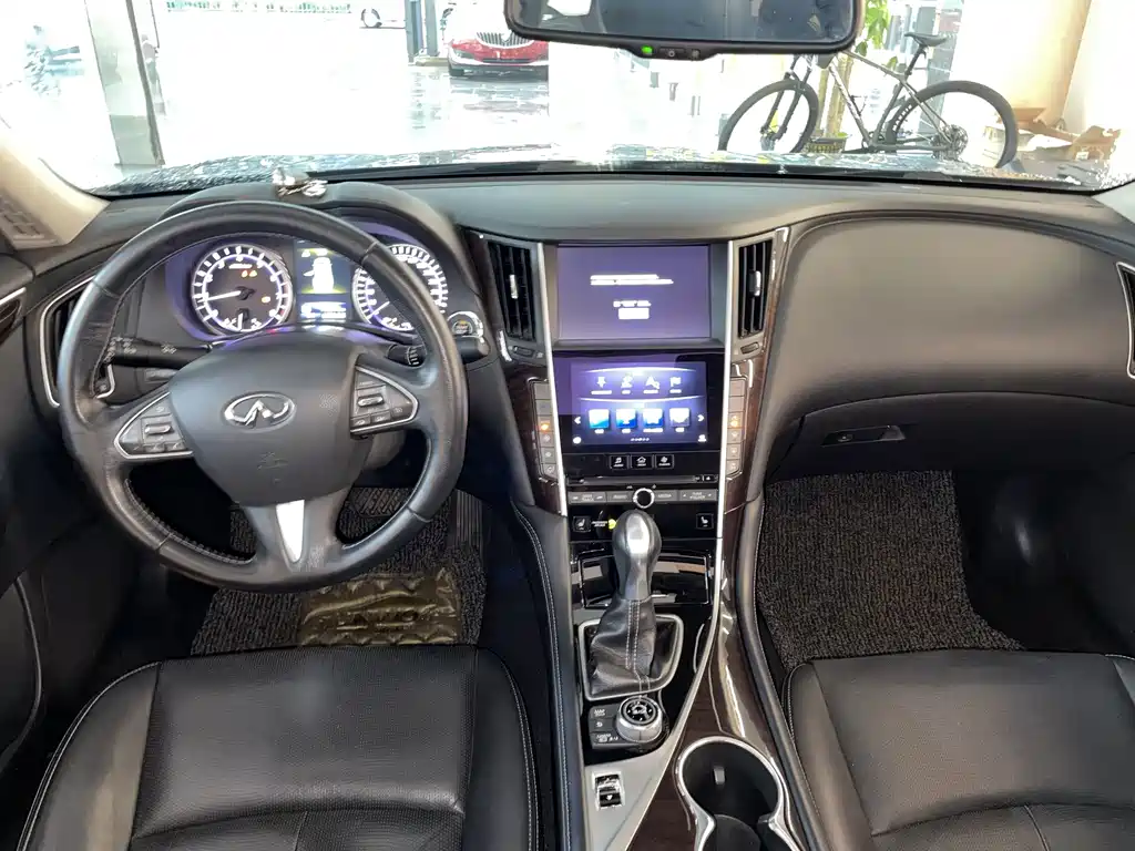 Infiniti Q50L — миниатюра 9
