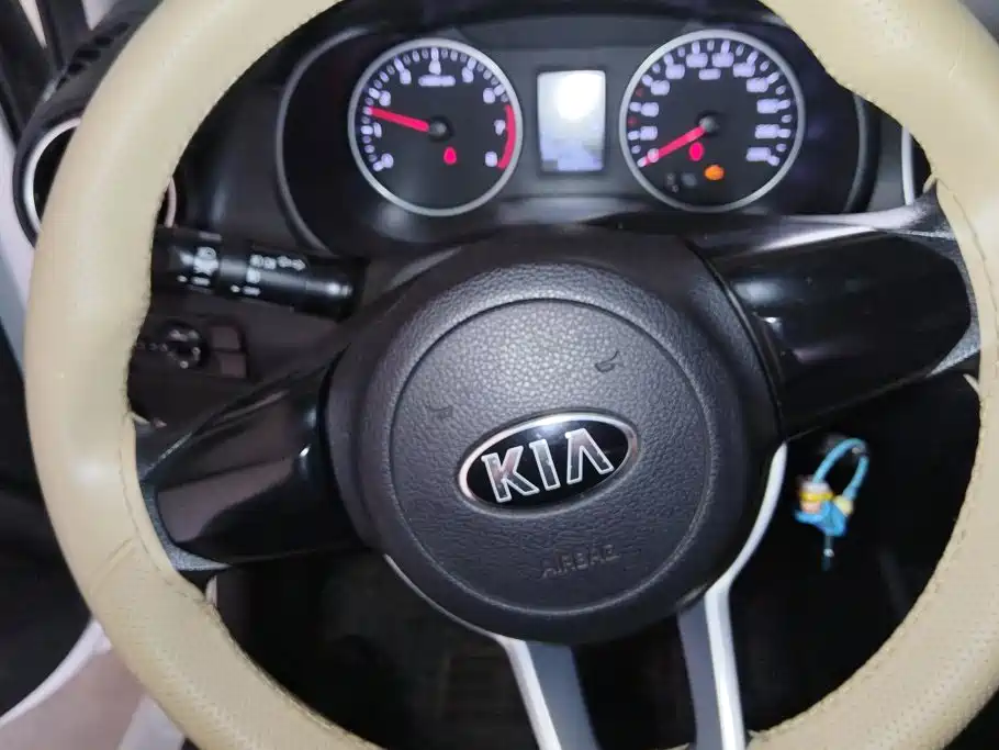 Kia Huanchi — миниатюра 15