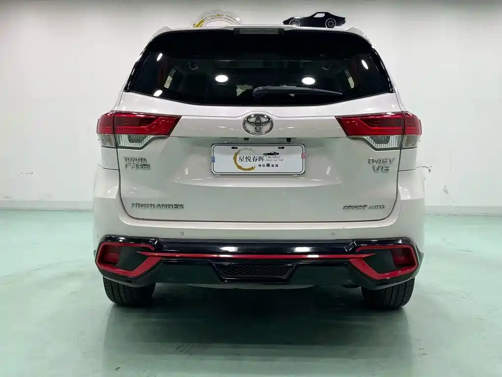 Toyota Highlander — миниатюра 8