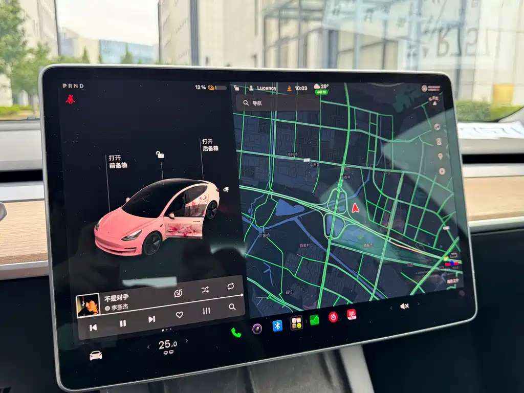 Tesla Model 3 — миниатюра 23