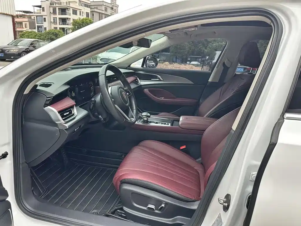 Hongqi Hongqi H5 — миниатюра 9