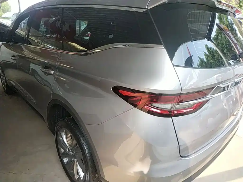 Geely Jia Ji — миниатюра 5