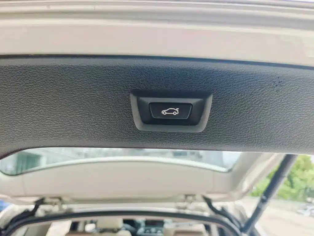 BMW X3 (Import) — миниатюра 14