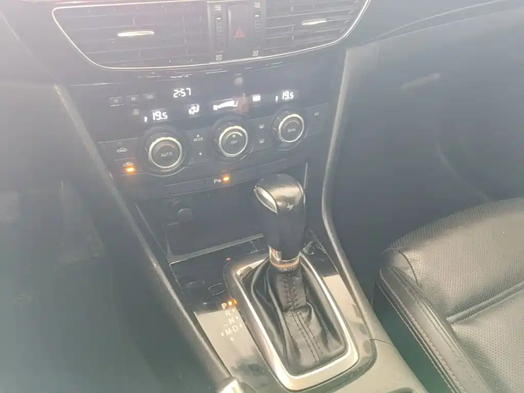 Mazda Atenza — миниатюра 14
