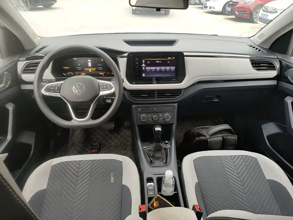 Volkswagen Tharu — миниатюра 10