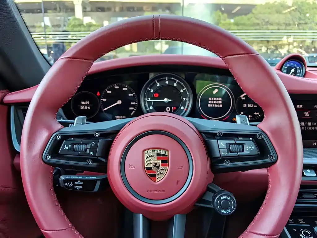 Porsche 911 2023 Carrera 3.0T