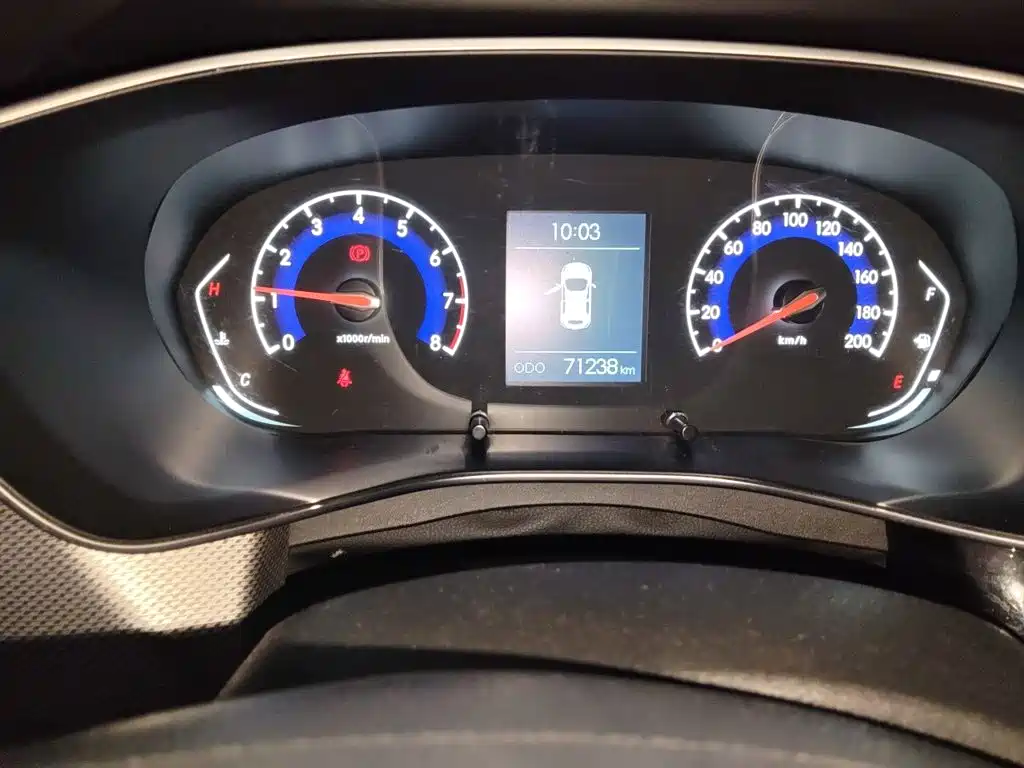 BAIC X3 — миниатюра 8