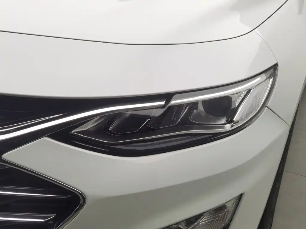 Chevrolet Malibu XL — миниатюра 7
