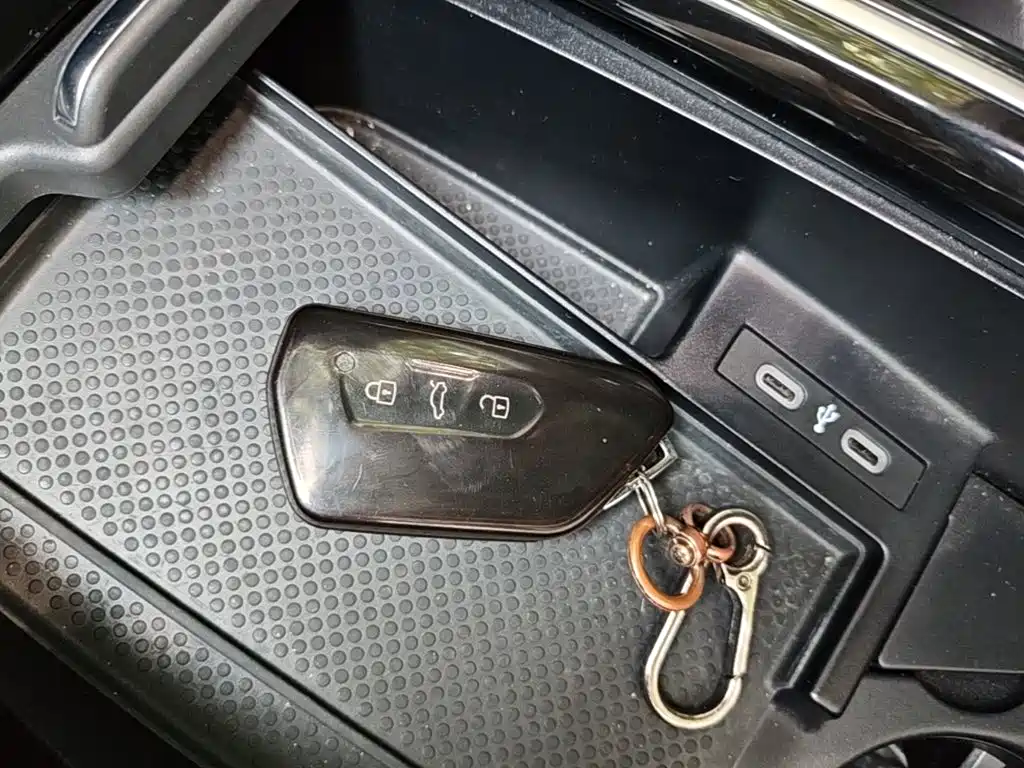 Volkswagen ID.4 X — миниатюра 9