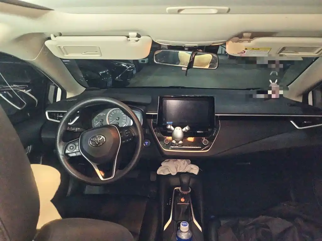 Toyota Corolla — миниатюра 10