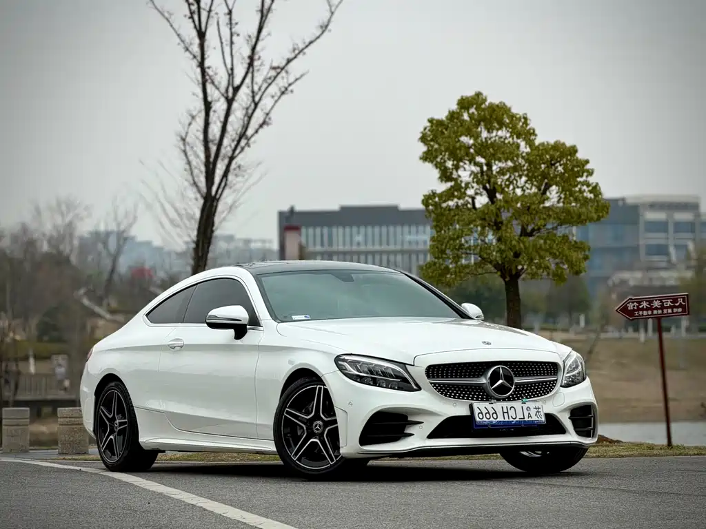 MERCEDES-BENZ C CLASS
