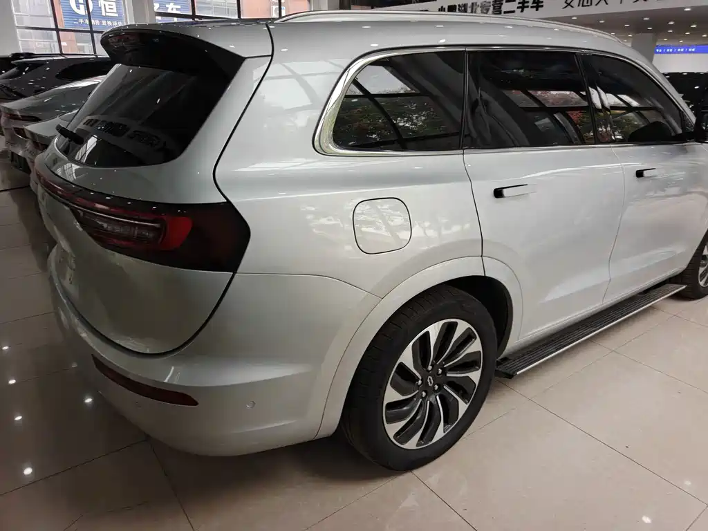 AITO AITO M7 — миниатюра 10