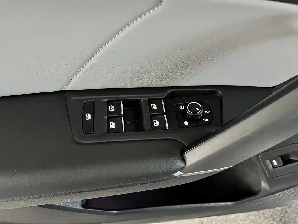 Volkswagen Tayron — миниатюра 10