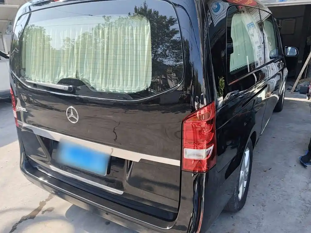 Mercedes-Benz Vito — миниатюра 7