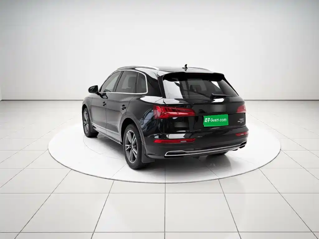 Audi Q5L — миниатюра 4