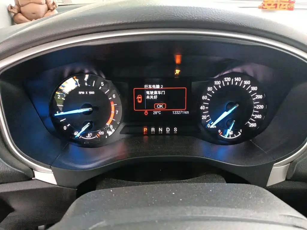 Ford Mondeo — миниатюра 7