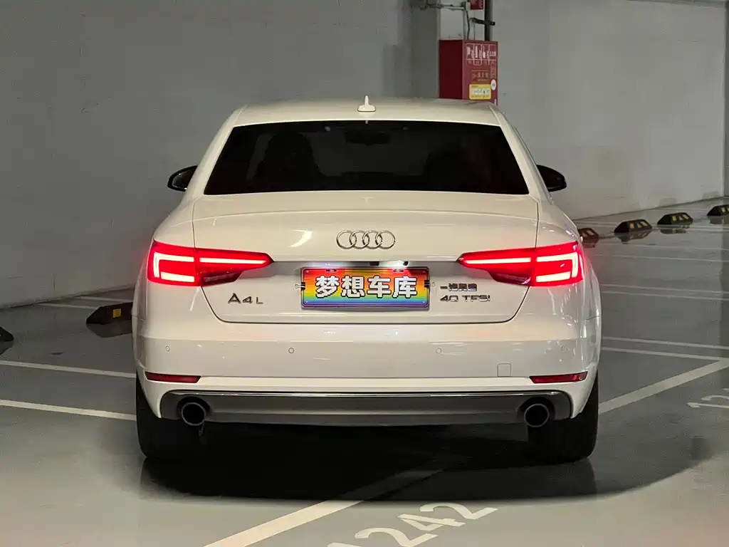 Audi A4L — миниатюра 6