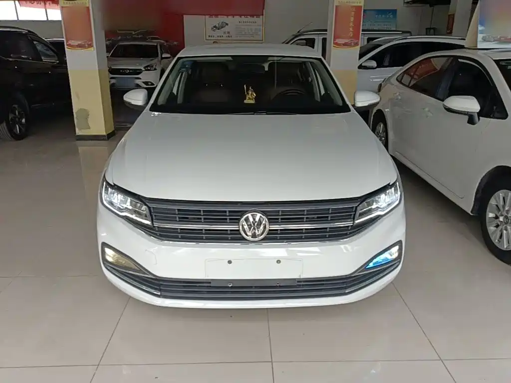 Volkswagen Bora — миниатюра 3