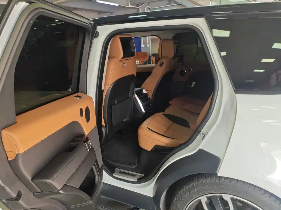 Land Rover Sport — миниатюра 6